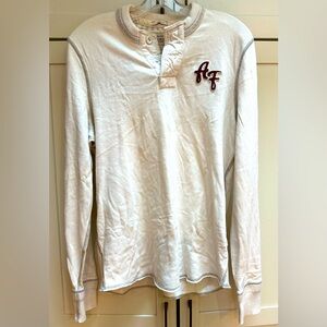 Abercrombie & Fitch L Cream Muscle Adirondack Great Font Logo Henley Shirt USA